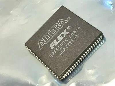 ORIGINAL ALTERA EPF8282ALC84-4  PLCC PROGRAM LOGIC CHIP UK STOCK x1     fcb15.15 - Image 1 of 3