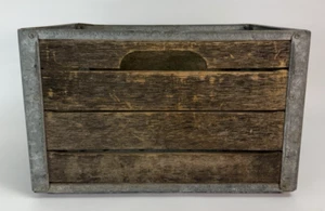 Antiguo cajón para botellas de leche de madera Roberts Dairy 6-66 11"x13"x17" - Imagen 1 de 9