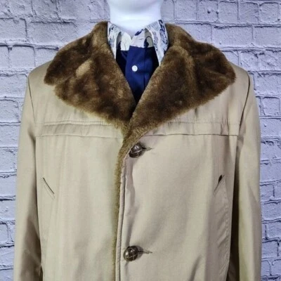 Abrigo rancho forrado de piel sintética vintage Woolrich 44R para hombre Foto 1 de 4