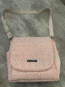 Petunia Pickle Bottom Diaper Bag Pink - Picture 1 of 5