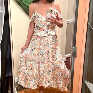 Rachel Roy Maxi-Sonnenkleid mit Blumenmuster und Rüschen neu mit Etikett Eierschalen-Kombi - Bild 1 von 7