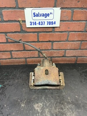 Pinza de freno trasera izquierda Dodge Ram 1500 2012-2018 135363 OEM Foto 1 de 4