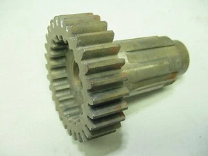NEW NOS TRIUMPH 650 500 PRE UNIT OR UNIT WIDE RATIO TRANSMISSION GEAR 28 TOOTH - Picture 1 of 3