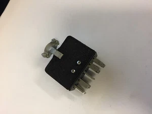 P-310-CCT CINCH JONES 10 PIN CONNECTOR NOS - Picture 1 of 1