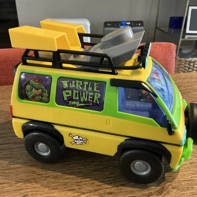Teenage Mutant Ninja Turtles Mayhem Pizza Blaster RC Vehicle ONLY NO REMOTE - Image 1 of 4