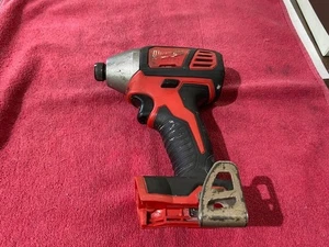 MILWAUKEE 18V LI-ION 1/4" HEX IMPACT DRIVER MODEL: 2656-20 Free Shipping!! - Imagen 1 de 8