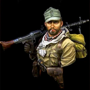 1/10 BUST Resin Model Kit German Sodlier Machine Gunner MG-34 WW2 Unpainted - Picture 1 of 4