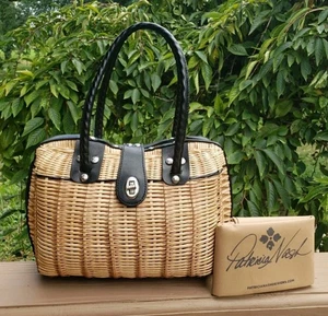 Borsa a tracolla Patricia Nash Spring Wicker Lucena marrone nero borchie dust bag - Foto 1 di 19