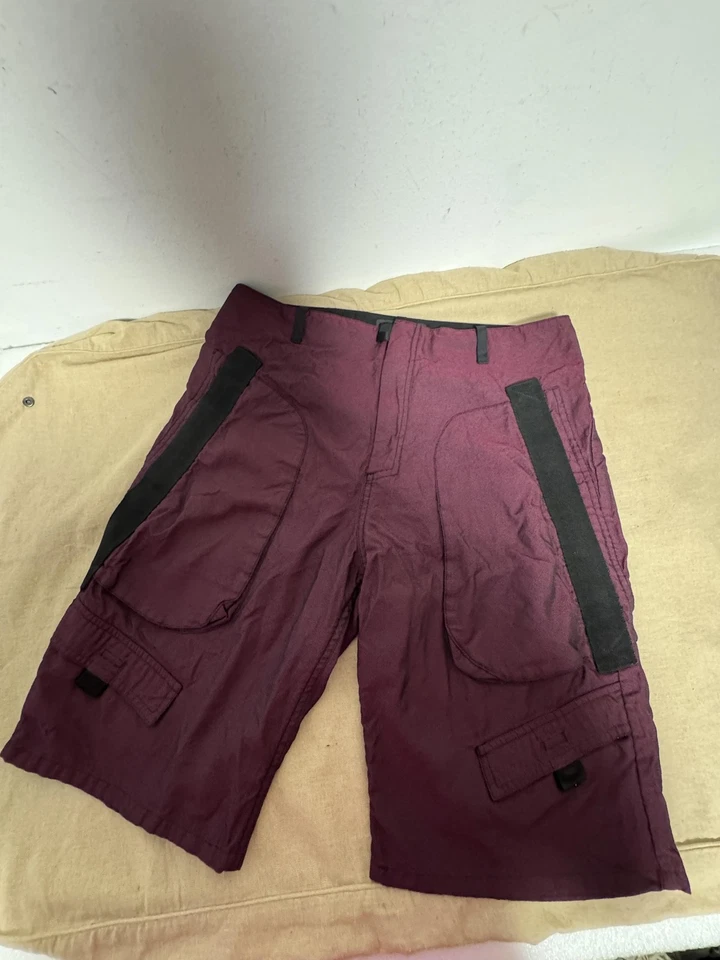 Pantalones Cortos Alexander Wang Para Hombre 32 Borgoña Negro Utilitario Carga Malla Forrada Cremallera Mosca Foto 1 de 4