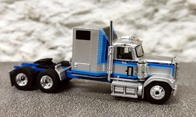 BREKINA 85775 - GMC General, (Argento Met./Blu) - 1:87 - Immagine 1 di 3