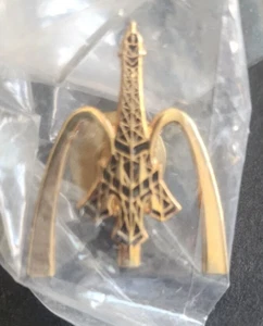 Neu McDonalds Frankreich Eiffelturm Paris Sammlerstück Pin - Bild 1 von 3