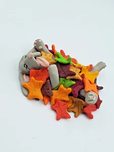 WEIMARANER Herbst Miniatur Figur rollen in Blättern handgefertigt WEIMARANER MINI - Bild 1 von 6