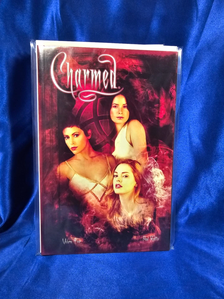 Zenescope Charmed Volumen 4 En estado bastante bueno/casi nuevo 9,0 novela gráfica Paul Ruditis primera impresión 2012 Foto 1 de 1