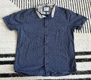Level Ten Mensmodern Geometric Abstract Pattern Button Up Shirt Medium - Picture 1 of 3