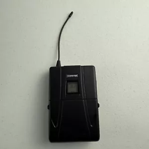 Shure U1-M4 Transmitter 662-692MHz Wireless Bodypack Transmitter Only - Bild 1 von 13