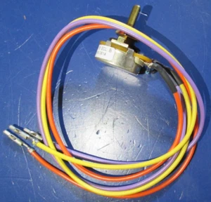 Pitco P5046582 Potentiometer, Go Series 213-50155-16 - Picture 1 of 3