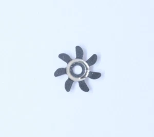 FHF 908 909 part 2560 Day Star Driving Wheel NOS - Picture 1 of 1