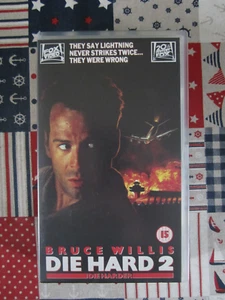 DIE HARD 2 DIE HARDER 1990 FILM STARRING BRUCE WILLIS VHS VIDEO TAPE UK PAL - Picture 1 of 4