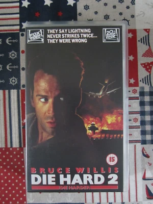 DIE HARD 2 DIE HARDER 1990 FILM STARRING BRUCE WILLIS VHS VIDEO TAPE UK PAL - Image 1 of 4