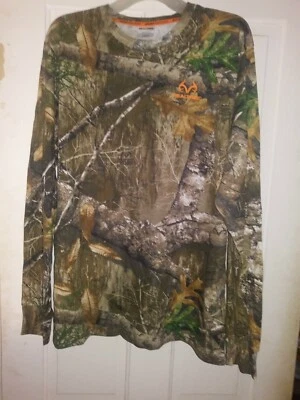 Realtree Edge Men's Long Sleeve Camouflage, Scent Factor Tee Size L (42/44) - Image 1 of 4