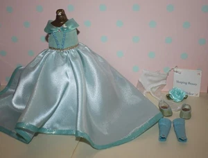 8" Madame Alexander langes blaues Kleid Outfit mit Etikett SCHLAFEN SCHÖNHEIT - Bild 1 von 8