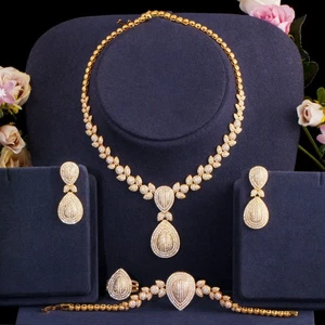 Women Wedding 18K Gold Plated Necklace Bracelet Earrings Ring Zircon Jewelry Set - Foto 1 di 10
