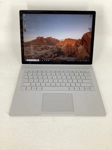 Microsoft Surface Book computer portatile (i7-6600U @2,60 GHz 16 GB, 256 GB SSD) Win11Pro senza AC - Foto 1 di 8