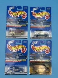 Hot Wheels Circus on Wheels Series 1999 - Complete Set - NEW Set of 4 SEALED - Picture 1 of 13