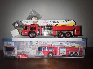 EXXON 1998 Fire Rescue Truck NEW Lights And Sound Operation extension ladder - Picture 1 of 4