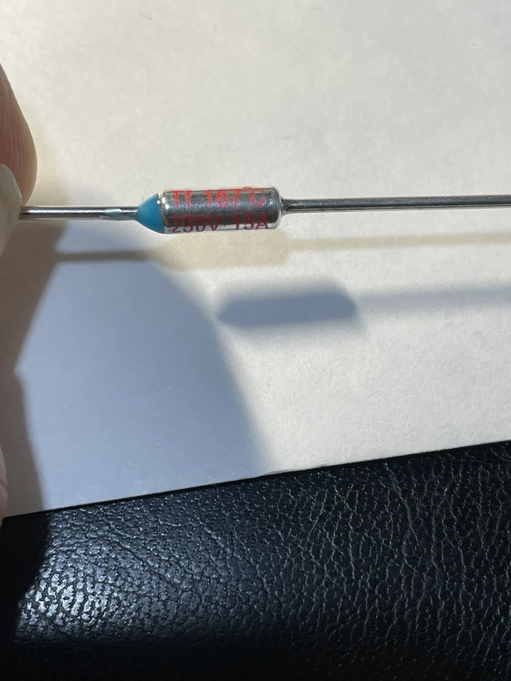 1pezzo TF167 temo fusibile 167 gradi 15A 250V come foto  - Immagine 1 di 1