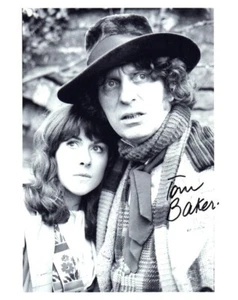 Doctor Who Autograph: TOM BAKER (The Fourth Doctor) Signed Photo - Foto 1 di 1