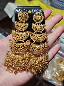 22k Dubai Gold plated Nepali Indian Pakistani Bollywood Earrings 1 gram gold - Picture 1 of 5