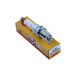 Candela di accensione BCPR6ES, tipo 2330 di NGK, 3 pezzi - Foto 1 di 4