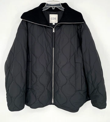 Chaqueta acolchada negra COS para mujer talla GRANDE de gran tamaño con cuello acanalado Foto 1 de 4