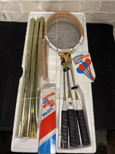 Vintage unbenutztes Badminton Set 4 Schläger, Netz, Pfähle Outdoor Set - Bild 1 von 13