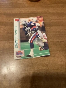 1992 Pro Set series II football card lot including Emmit Smith& Barry Sanders - Picture 1 of 2