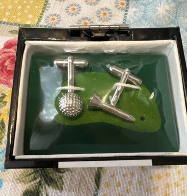 NEW Geoffrey Beene Silver Tone Golf Ball & Tee Cufflinks - Image 1 of 3