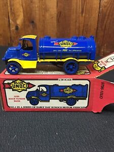 ERTL 1926 Mack Tanker Bank Sunoco NOS