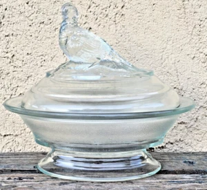 COVERED CANDY BOX DOVE LID IMPERIAL GLASS MCM VINTAGE ATTERBURY DESIGN - Picture 1 of 17