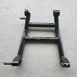 *** SOPORTE CENTRAL MOTO NEGRO ETZ 250 DDR (BURRO ORIGINAL DDR) *** - Imagen 1 de 3