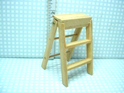 TOWN SQUARE MINIATURES Miniature Step Ladder #T8443 Wooden Town Square 1" (1:12) Scale