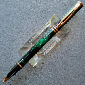 Mint WATERMAN HEMISPHERE Ballpoint Pen•GT•Mottled Green•Twist•WATERMAN Blue Ink - Picture 1 of 4
