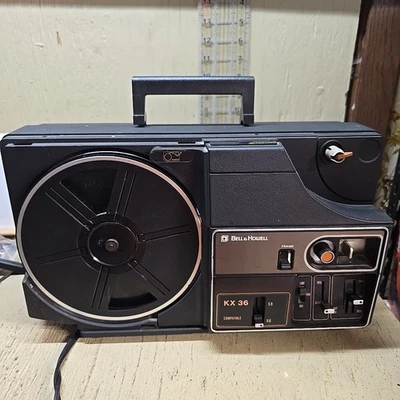 Proiettore Bell & Howell KX-36 8mm Super 8 Film Funziona Lampada Ventola Ricambi Riparazione - Immagine 1 di 4