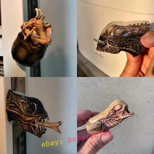 Custom Predator Alien Resin Model Magnetic Refrigerator Sticker, Styles Optional - Picture 1 of 5