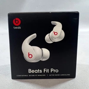 Nuove cuffie Bluetooth auricolari wireless Beats Fit Pro bianche MK2G3LL/A - Foto 1 di 6