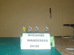 WYCOMBE WANDERERS 24/25 SUBBUTEO SANTIAGO TEAM - Bild 1 von 1