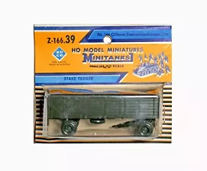 ROCO Stake Trailer, HO Scale Kit # Z-166.39, Undecorated HO Scale Miniature - Picture 1 of 3