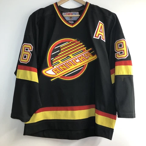 CCM Vancouver Canucks Bure #96 Retro Skate NHL Hockey Jersey L Authenic Air Knit Cover