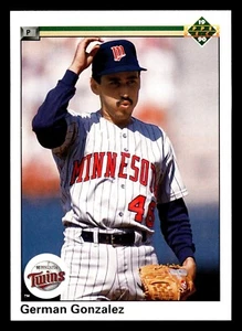 GERMAN GONZALEZ ⚾ 1990 Upper Deck #352 Minnesota Twins - Picture 1 of 2