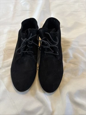 Sbicca Women's Ankle Bootie Black Leather Suede Size 7 - Image 1 of 4